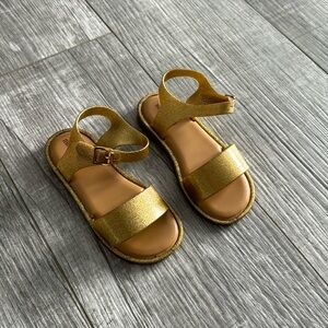 Mini Melissa size 10